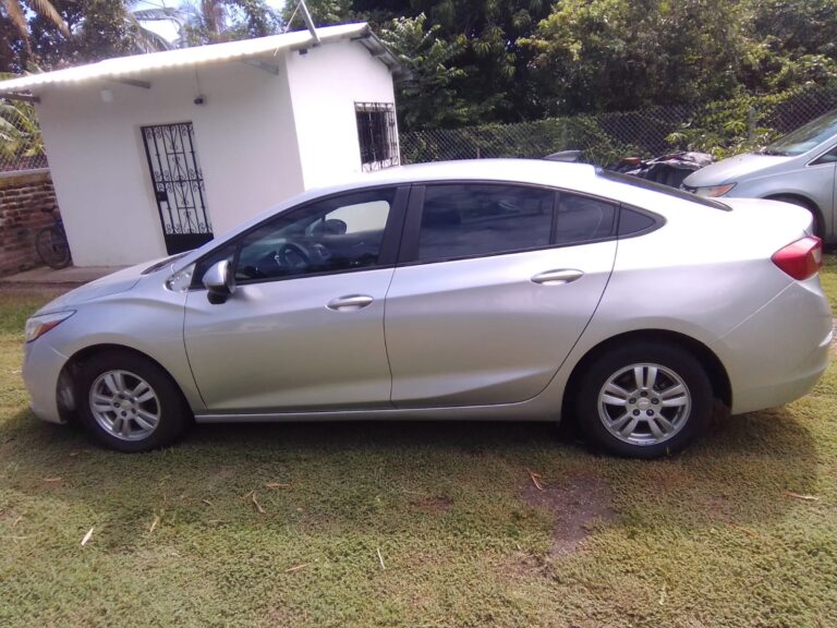 Chevrolet cruze sedan en renta